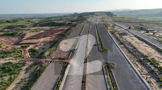 ڈی ایچ اے ڈیفینس فیز 4 ڈی ایچ اے ڈیفینس,اسلام آباد میں 1 کنال رہائشی پلاٹ 1.95 کروڑ میں برائے فروخت۔