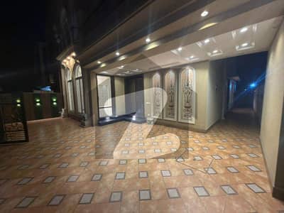 10 Marla House For Rant Secter C BahriaTowan Lahore