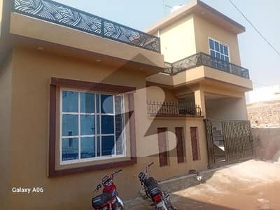 بنی گالہ اسلام آباد میں 2 کمروں کا 5 مرلہ مکان 1.25 کروڑ میں برائے فروخت۔