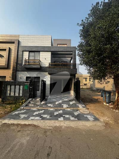 5 Marla Modern House For Sale In Jinnah Block Bahria Town Lahore