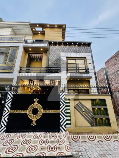 الرحمان گارڈن فیز 2 الرحمان گارڈن,لاہور میں 3 کمروں کا 4 مرلہ مکان 1.81 کروڑ میں برائے فروخت۔