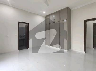 اتحاد ٹاؤن رائیونڈ روڈ,لاہور میں 2 کمروں کا 3 مرلہ مکان 95.0 لاکھ میں برائے فروخت۔