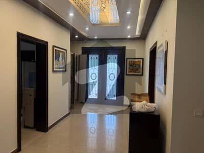 ڈیفینس رایا ڈی ایچ اے ڈیفینس,لاہور میں 6 کمروں کا 1 کنال مکان 6.0 لاکھ میں کرایہ پر دستیاب ہے۔