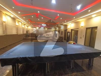 سندر رائیونڈ روڈ لاہور میں 11 کمروں کا 32 کنال فارم ہاؤس 16.0 کروڑ میں برائے فروخت۔