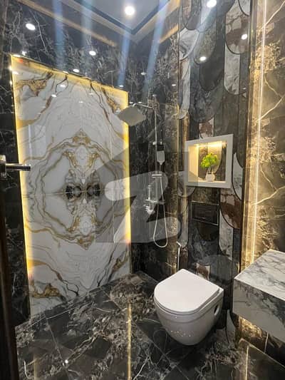 Looking For A Prime Location House In Park View City