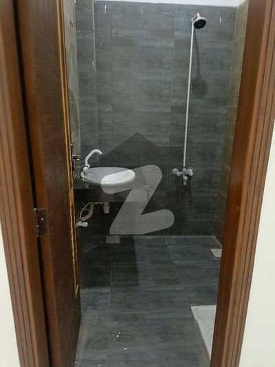 CLASS LOCATION 40 FT ROAD  DIRECT OWNER MEETING BEST FOR LIVING LEASED