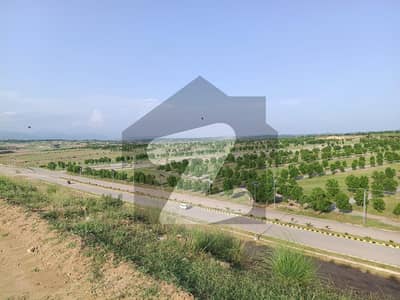 DHA Phase 7(Ex DHA Valley) 05Marla Open File Avilable For Sale