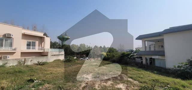 Intellectual Village 700 Square Yard Park Facing Plot