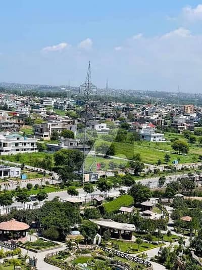 ایم پی سی ایچ ایس - بلاک سی ایم پی سی ایچ ایس ۔ ملٹی گارڈنز,بی ۔ 17,اسلام آباد میں 1 کنال رہائشی پلاٹ 2.85 کروڑ میں برائے فروخت۔