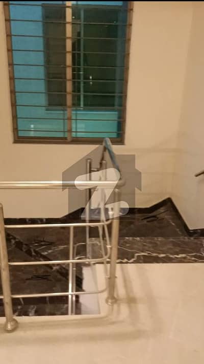 عسکری 5 ۔ سیکٹر جے عسکری 5,ملیر کنٹونمنٹ,کینٹ,کراچی میں 5 کمروں کا 15 مرلہ مکان 8.55 کروڑ میں برائے فروخت۔