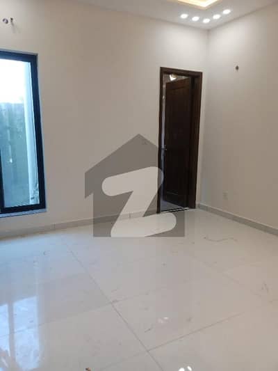 5 Marla Portion Available For Rent In Formanites Housing Scheme Lahore Near DHA Phase 5 And Ring Road All Most Brand New Portion