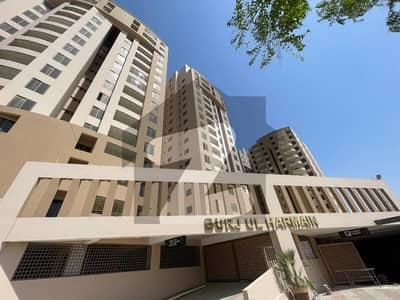 برج-ال-حرمین یونیورسٹی روڈ,کراچی میں 3 کمروں کا 8 مرلہ فلیٹ 67.0 ہزار میں کرایہ پر دستیاب ہے۔