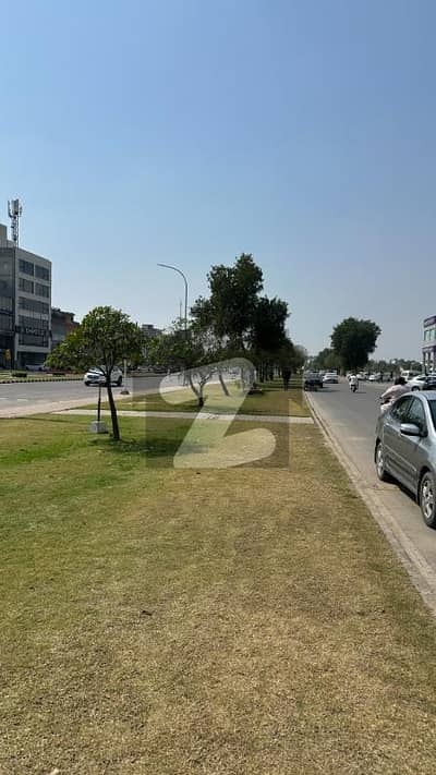 5 Marla Main Boulevard Commercial Plot for SALE in Lake City Lahore