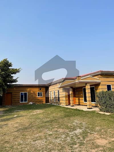 گلبرگ گرینز ۔ بلاک ڈی گلبرگ گرینز,گلبرگ,اسلام آباد میں 4 کمروں کا 10 کنال فارم ہاؤس 5.0 لاکھ میں کرایہ پر دستیاب ہے۔