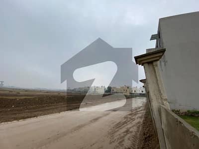 کینال ویو ہاؤسنگ سکیم - فیز 2 کینال ویو ہاؤسنگ سکیم,گوجرانوالہ میں 5 مرلہ رہائشی پلاٹ 52.0 لاکھ میں برائے فروخت۔