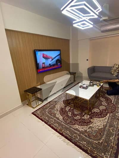 شہید ملت روڈ کراچی میں 3 کمروں کا 8 مرلہ فلیٹ 1.8 لاکھ میں کرایہ پر دستیاب ہے۔