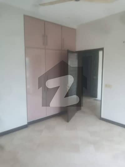 HOT 10 MARLA FULL HOUSE FOR RENT IN DHA PHASE 5