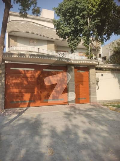 گلشنِ معمار - سیکٹر ٹی گلشنِ معمار,گداپ ٹاؤن,کراچی میں 4 کمروں کا 16 مرلہ مکان 95.0 ہزار میں کرایہ پر دستیاب ہے۔