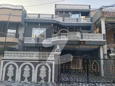 جوہر ٹاؤن فیز 1 جوہر ٹاؤن,لاہور میں 4 کمروں کا 12 مرلہ مکان 6.0 کروڑ میں برائے فروخت۔