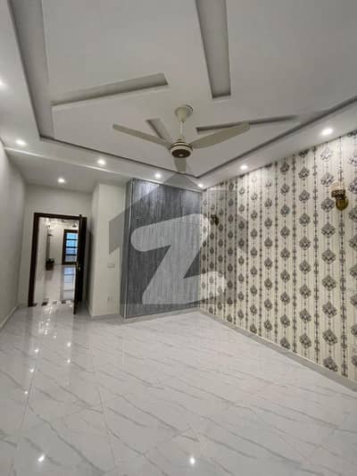 10 Marla Brand New House For Rent In Johar Town