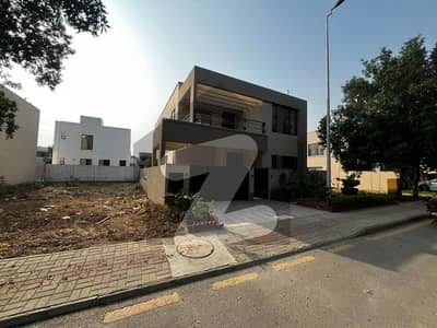 Precinct 1 Near Main Entrance of Bahria Town (Plot FOR SALE)