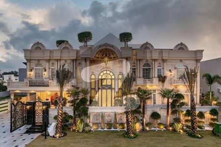 ڈی ایچ اے فیز 7 - بلاک ایکس فیز 7,ڈیفنس (ڈی ایچ اے),لاہور میں 6 کمروں کا 4 کنال مکان 26.0 کروڑ میں برائے فروخت۔