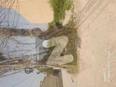 New lalazar rah i aman road 5m corner plot