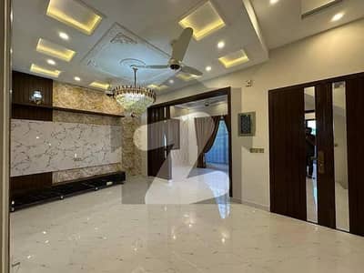 Elegant 5 Marla House for Sale in Jasmine Block, Bahria Town Lahore Prime Location Ideal Family Investment