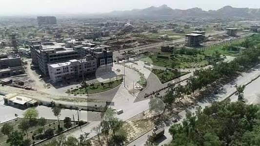 ایم پی سی ایچ ایس - بلاک بی ایم پی سی ایچ ایس ۔ ملٹی گارڈنز,بی ۔ 17,اسلام آباد میں 1 کنال رہائشی پلاٹ 3.0 کروڑ میں برائے فروخت۔