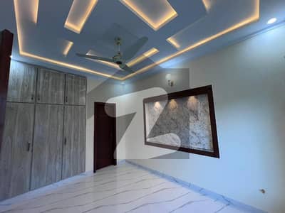 جی ۔ 13/4 جی ۔ 13,اسلام آباد میں 4 کمروں کا 4 مرلہ مکان 1.4 لاکھ میں کرایہ پر دستیاب ہے۔