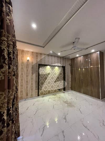 7.5 Marla house for rent