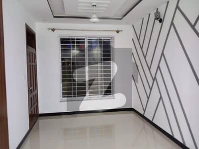 B-17 Islamabad multi garden   5 Marla Full House   f block   for rent