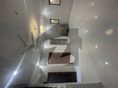 ڈی ایچ اے فیز 2 - سیکٹر ای ڈی ایچ اے ڈیفینس فیز 2,ڈی ایچ اے ڈیفینس,اسلام آباد میں 7 کمروں کا 1 کنال مکان 10.25 کروڑ میں برائے فروخت۔