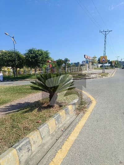 C3 15 Marla Corner Plot For Sale