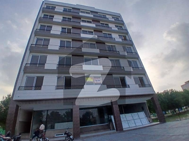 12 Marla Commercial Hall 1st Floor Facing Main Boulevard Only For Brands , Restaurants, IT Companies, Serious And Long-Term Business 12 Marla Commercial Hall 1st Floor Facing Main Boulevard Only For Brands , Restaurants, IT Companies, Serious And Long-Term Business