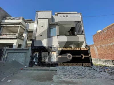 الاحمد گارڈن ہاوسنگ سکیم جی ٹی روڈ,لاہور میں 5 مرلہ مکان 1.85 کروڑ میں برائے فروخت۔