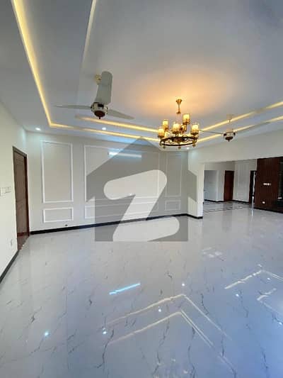 Luxury Ground Portion For Rent