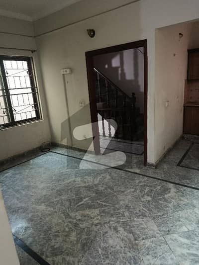 FOR RENT FULL HOUSE 3 MARLA DOUBLE STOREY MARBLE WOOD WORK BEAUTIFUL HOUSE TOP LOCATION MAIN COLLEGE ROAD NEAR GONDAL CHOWK TOWNSHIP LAHORE