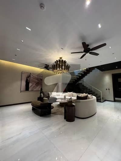 1 kanal upper portion available for rent