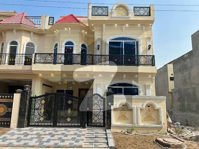 05 Marla Spanish Ultra Modern House Available For Sale At Prime Location