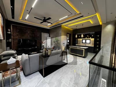 1 Kanal Ultra Modern House Located At Prime Location At Heart Of DHA Multan Sector M