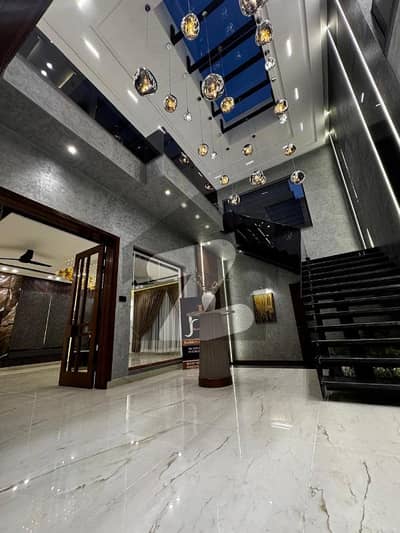 1 Kanal Most Luxurious House Located At Main Boulevard. 1 Kanal Most Luxurious House Located At Main Boulevard.