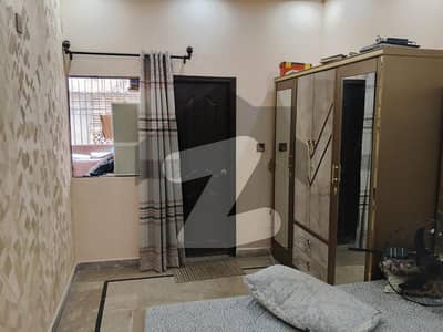 ناظم آباد کراچی میں 2 کمروں کا 4 مرلہ فلیٹ 33.0 ہزار میں کرایہ پر دستیاب ہے۔