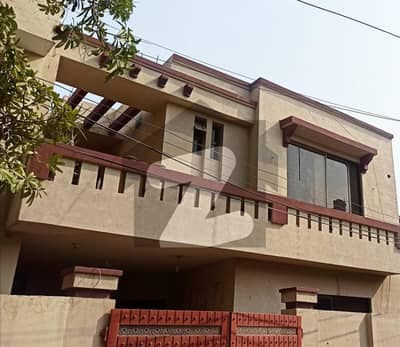 ڈی ایچ اے فیز 4 ڈیفنس (ڈی ایچ اے),لاہور میں 4 کمروں کا 10 مرلہ مکان 2.3 لاکھ میں کرایہ پر دستیاب ہے۔