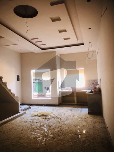 لال پل مغلپورہ,لاہور میں 3 کمروں کا 3 مرلہ مکان 1.4 کروڑ میں برائے فروخت۔