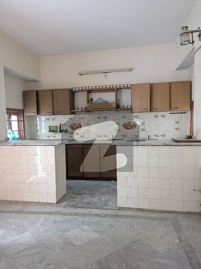 North nazimabad block R house for sale G+1 2nd street Guards in street No load shading issues Old house