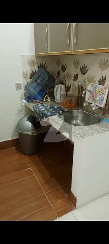 4 Marla commercial floor For Rent Imperial Home Paragon City