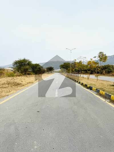 ڈی ۔ 12/3 ڈی ۔ 12,اسلام آباد میں 14 مرلہ رہائشی پلاٹ 11.0 کروڑ میں برائے فروخت۔