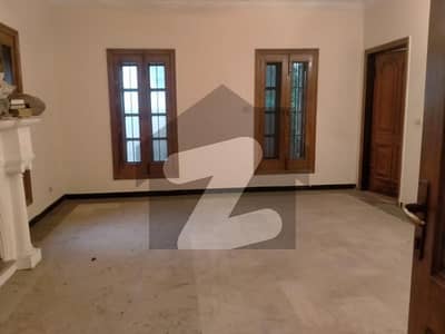 ڈی ایچ اے فیز 4 ڈیفنس (ڈی ایچ اے),لاہور میں 2 کمروں کا 1 کنال زیریں پورشن 1.4 لاکھ میں کرایہ پر دستیاب ہے۔ ڈی ایچ اے فیز 4 ڈیفنس (ڈی ایچ اے),لاہور میں 2 کمروں کا 1 کنال زیریں پورشن 1.4 لاکھ میں کرایہ پر دستیاب ہے۔