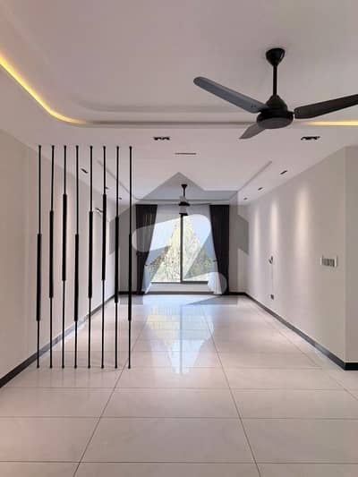 ایف ۔ 10 اسلام آباد میں 5 کمروں کا 1 کنال مکان 17.0 کروڑ میں برائے فروخت۔